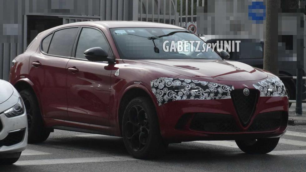 Στο δρόμο η ανανεωμένη Alfa Romeo Stelvio Quadrifoglio